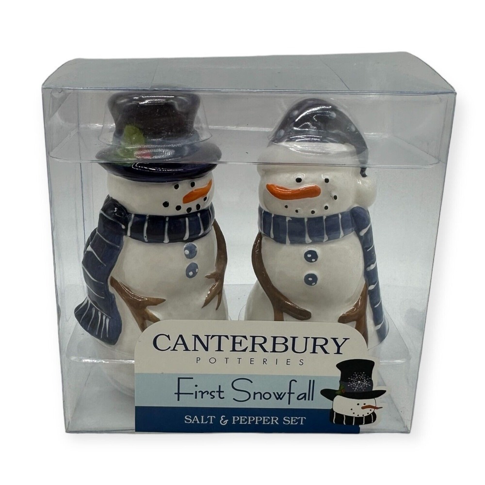 Snowman & Lady First Snowfall Salt & Pepper Shaker Set Indoor Home Decor